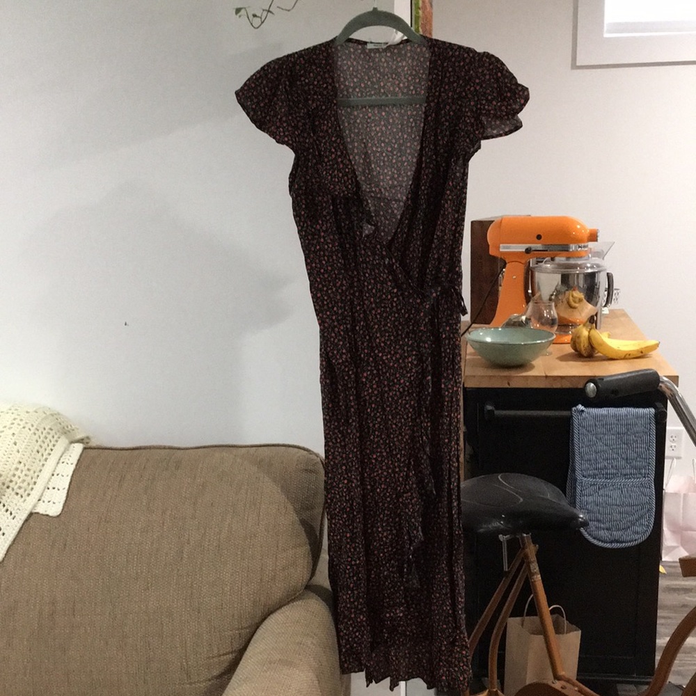 Kimchi Blue Floral Dress size small